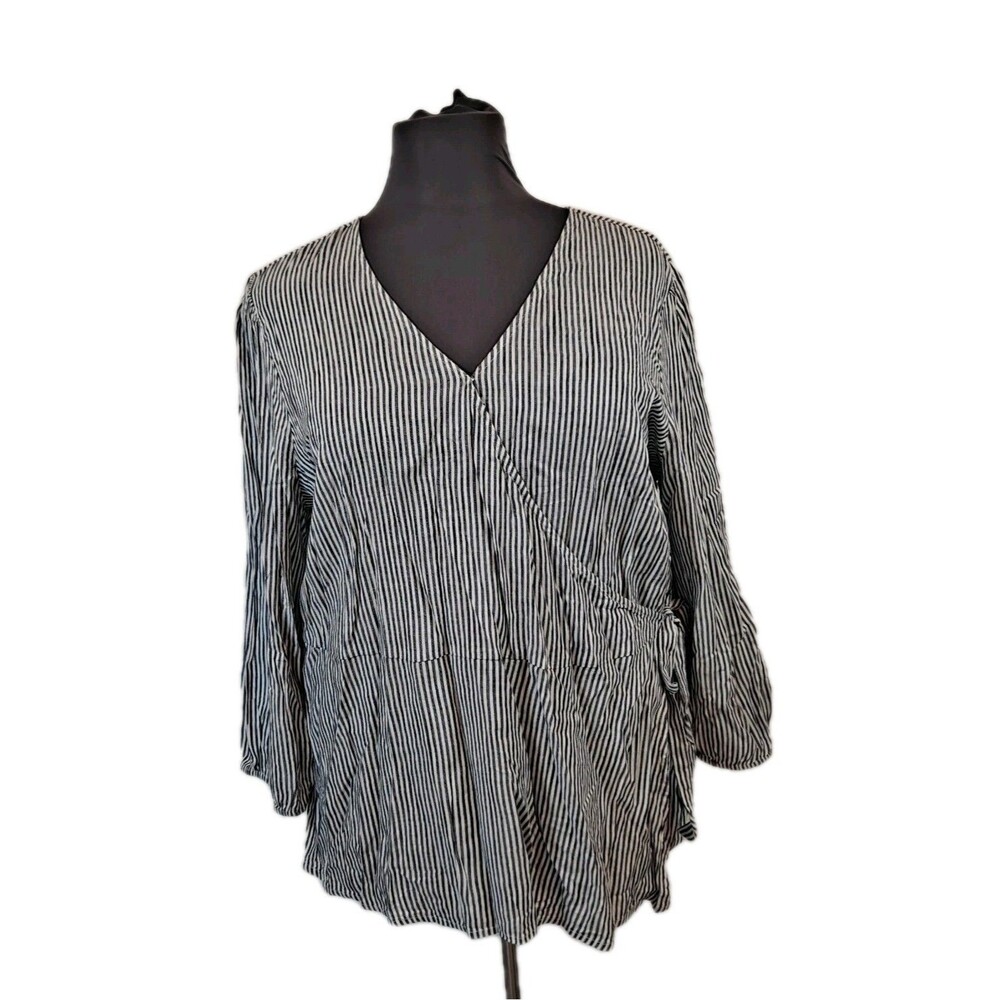 Old Navy Women's Plus Blouse Size 3X Blue White Striped V-Neck Tie Waist